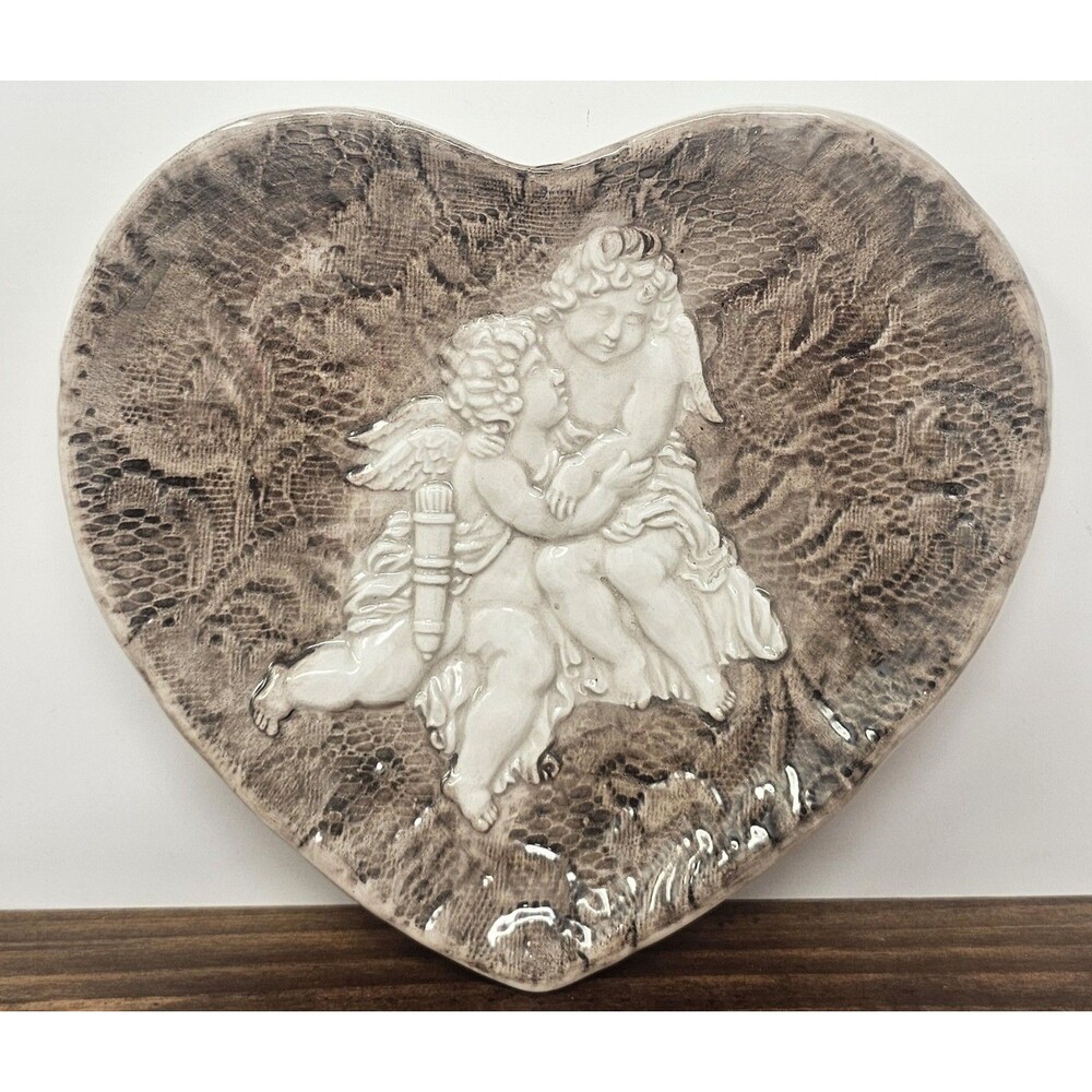 Vtg Italian Heart Shaped Ceremic Plate Trinket Dish Cherubs Embossed Lace 8.5"